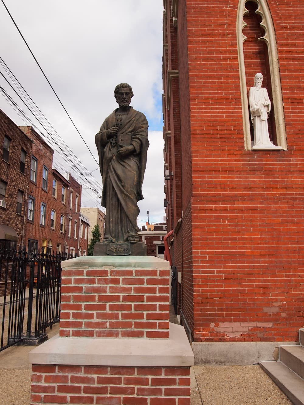 Statue of Saint Peter